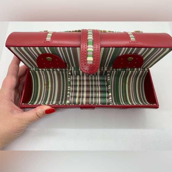 Tube Style Red Jewellery Roll Travel Case - Picture 4 of 16